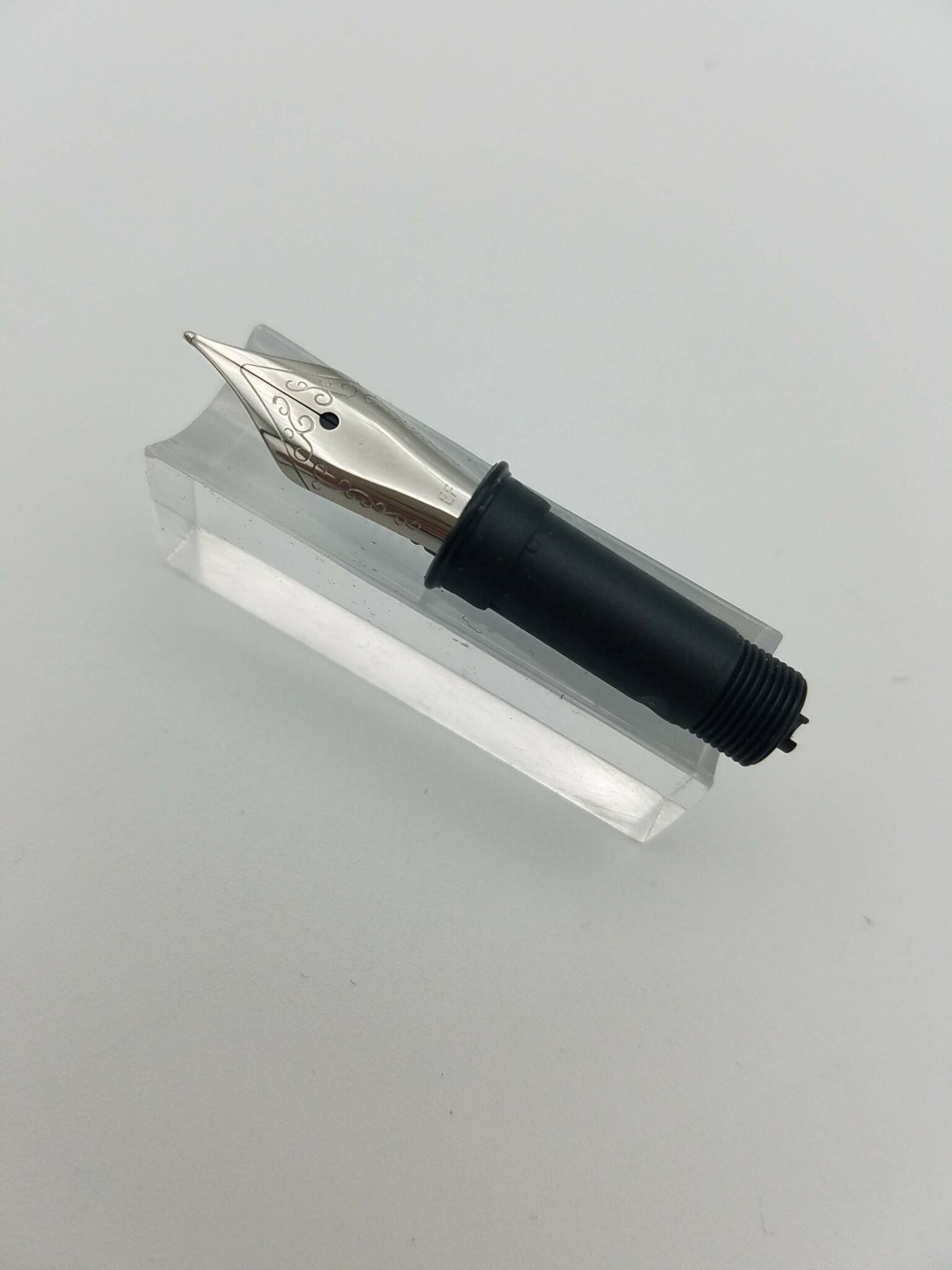 Jowo 5 Steel Nib Unit Pen Realm