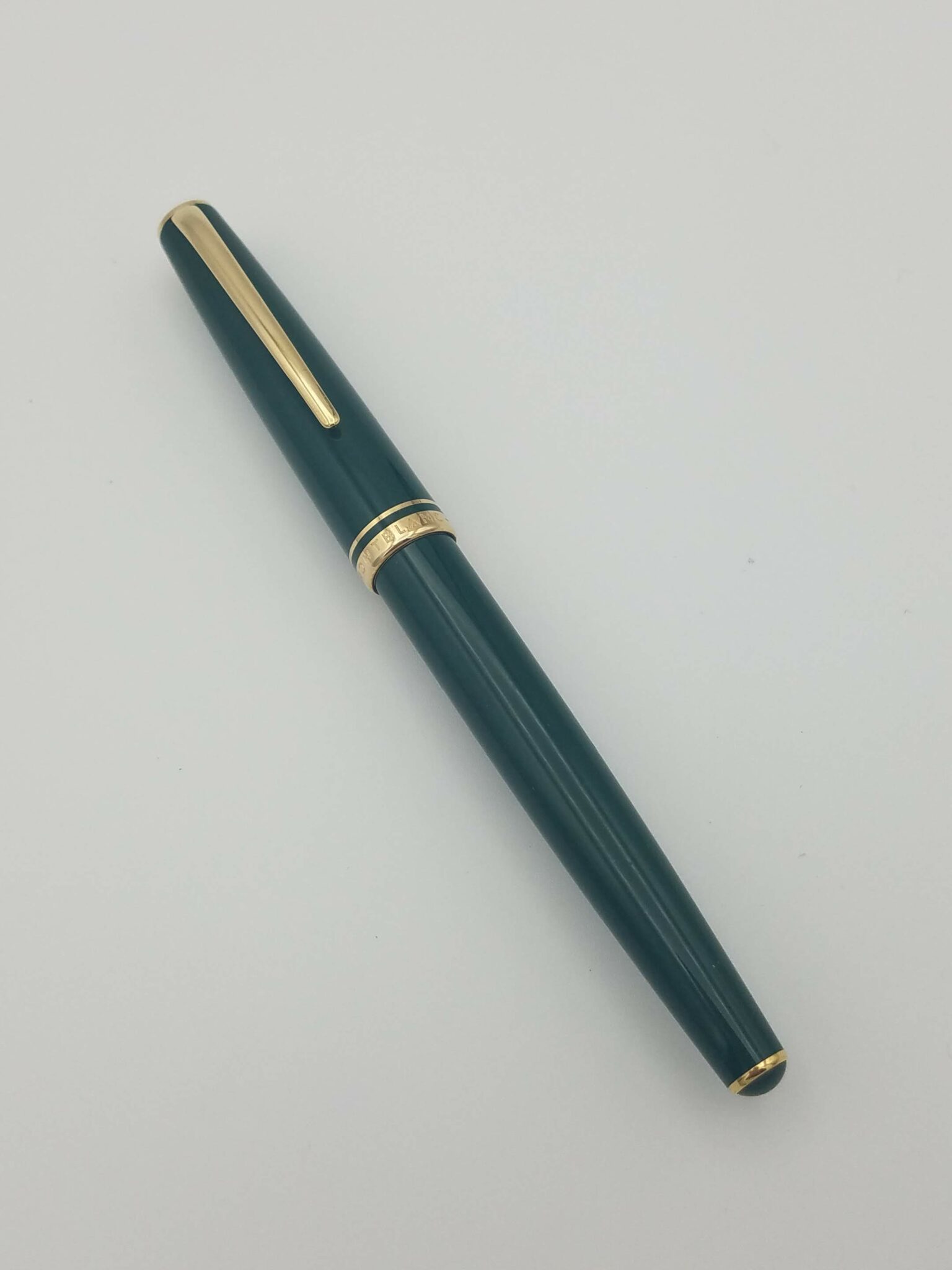 Montblanc Generations Green – 14k Fine Nib - Pen Realm