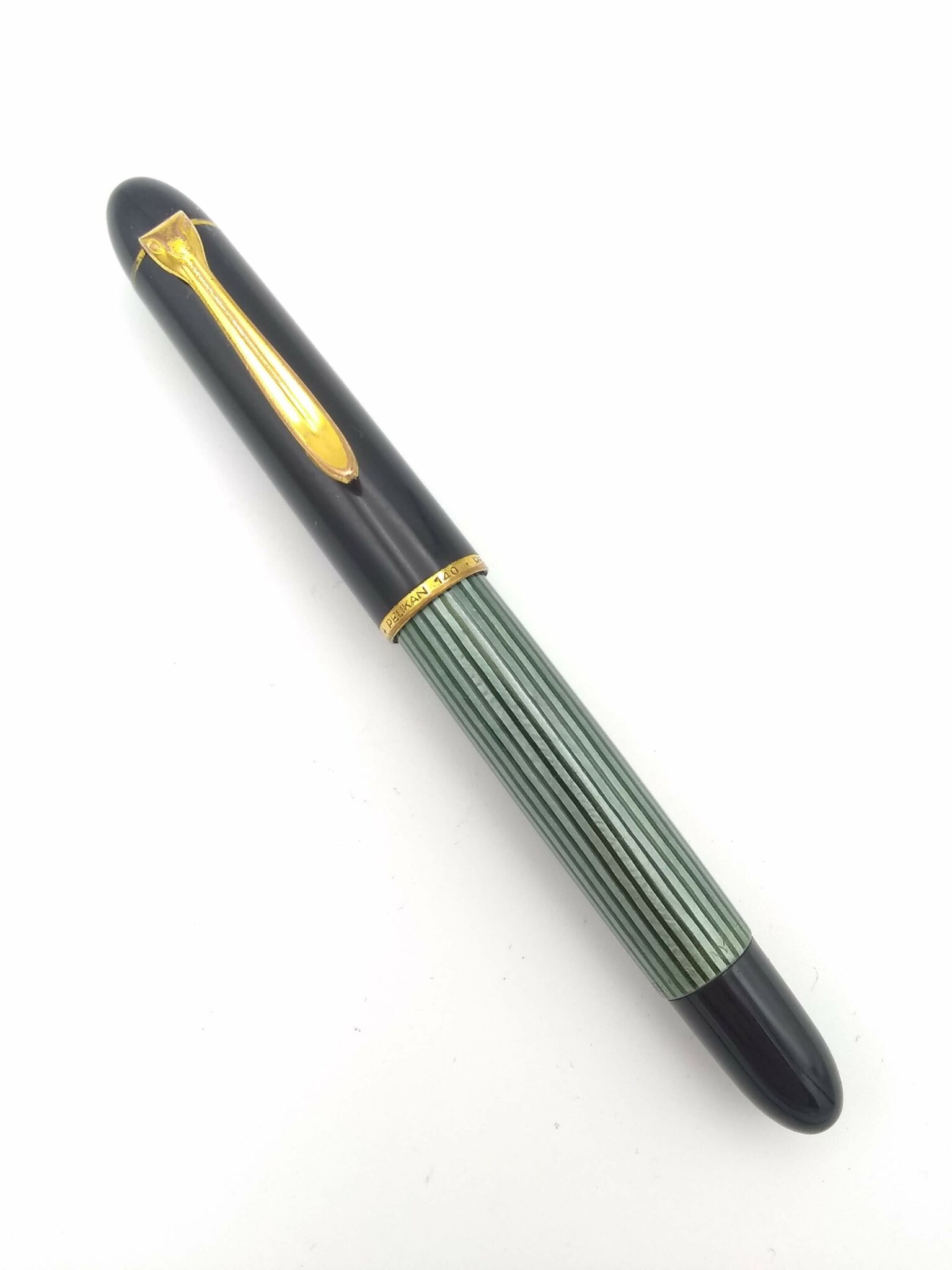 Pelikan 140 Green Striated 14C Oblique Broad Nib Pen Realm