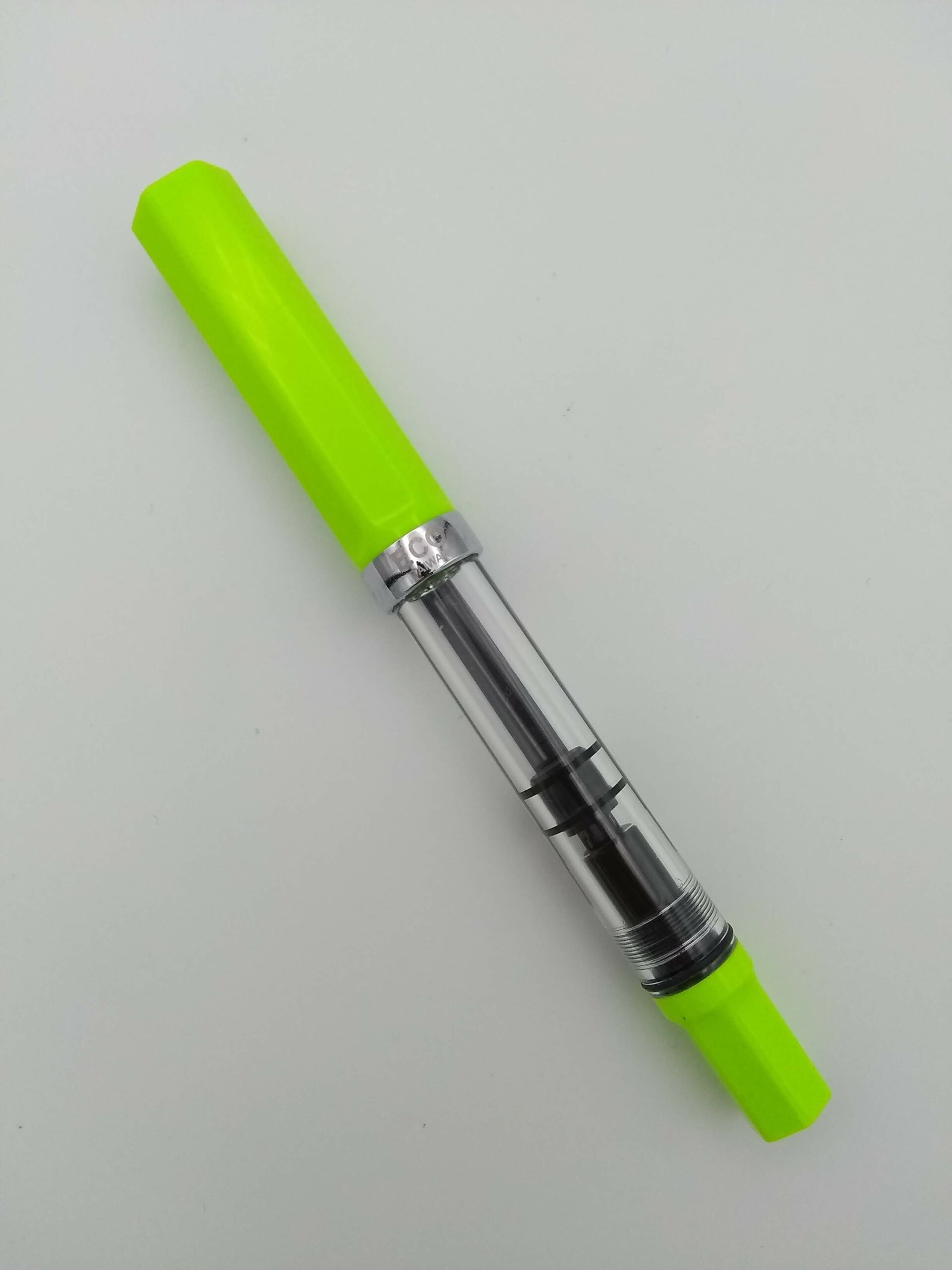 【新品】TWISBI ECO ライムグリーン F TWSBI Eco Lime Green – Fine Steel Nib - Pen Realm