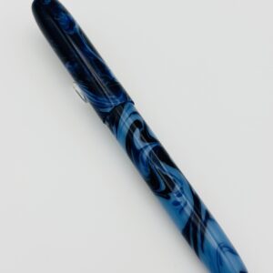 Custom Made Fountain Pen Blue - Medium Steel Nib