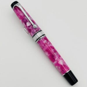 Aurora Optima Fuchsia - 18k Medium Nib