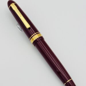 Platinum President Red - 18k Fine Nib